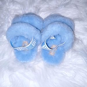 Ugg slides